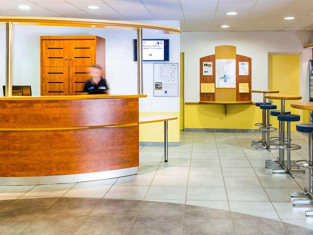 Ibis Budget Toulouse Centre Gare Buitenkant foto