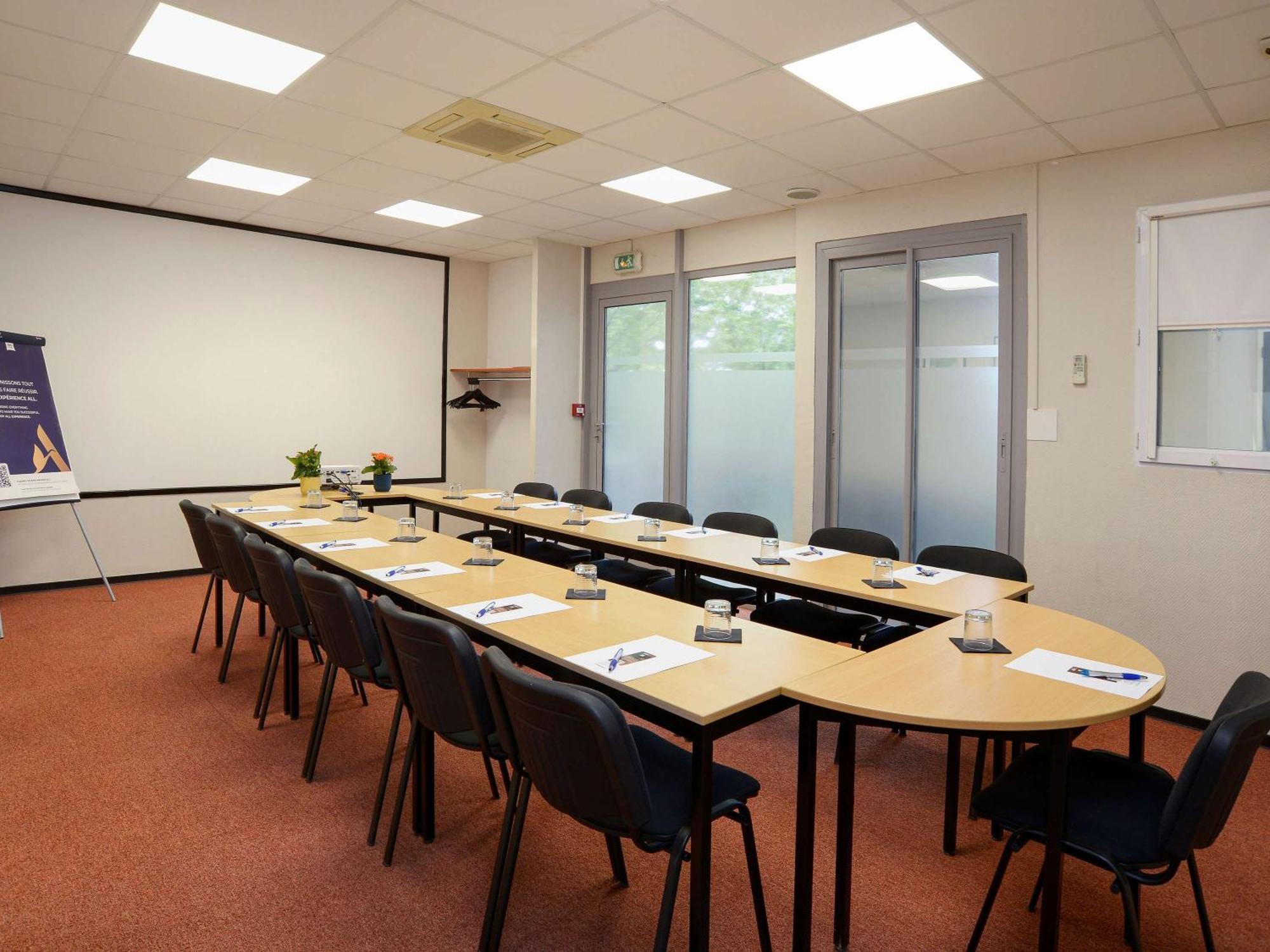 Ibis Budget Toulouse Centre Gare Buitenkant foto