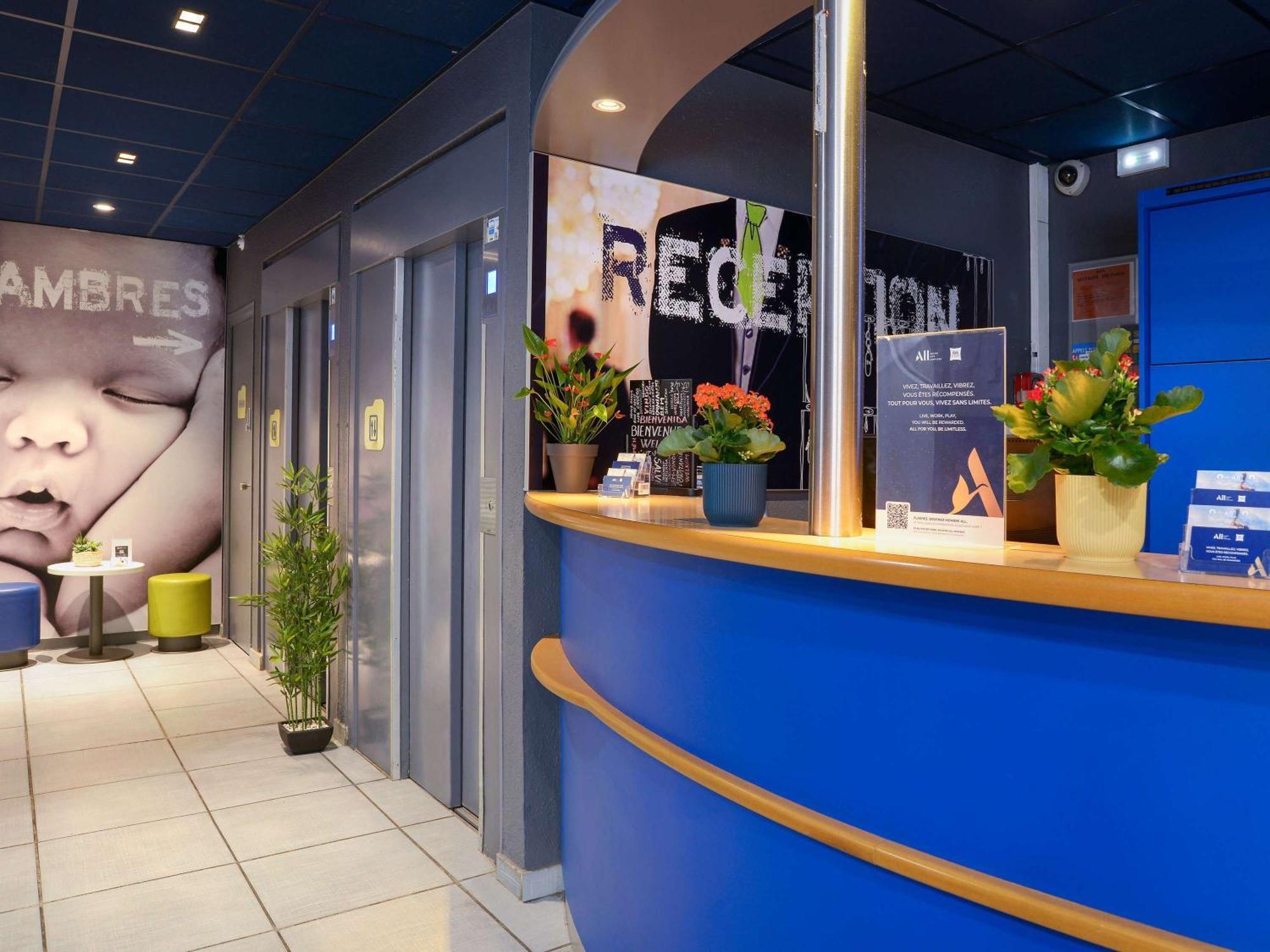 Ibis Budget Toulouse Centre Gare Buitenkant foto
